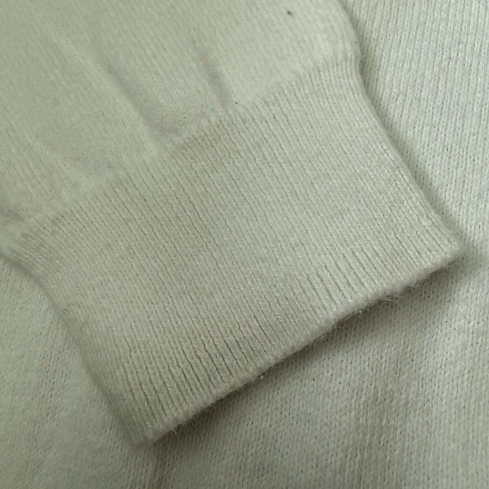 H & M Toddler White Cotton Sweater with Sequin Heart Size 5T - Picture 3 of 7